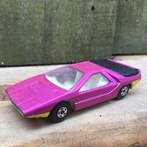 Vintage 1970 toy car Lesney Matchbox Superfast No75 ALFA CARABO